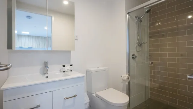 شقة بسريرين كوين بغرفتي نوم، Annexe Apartments 2/2