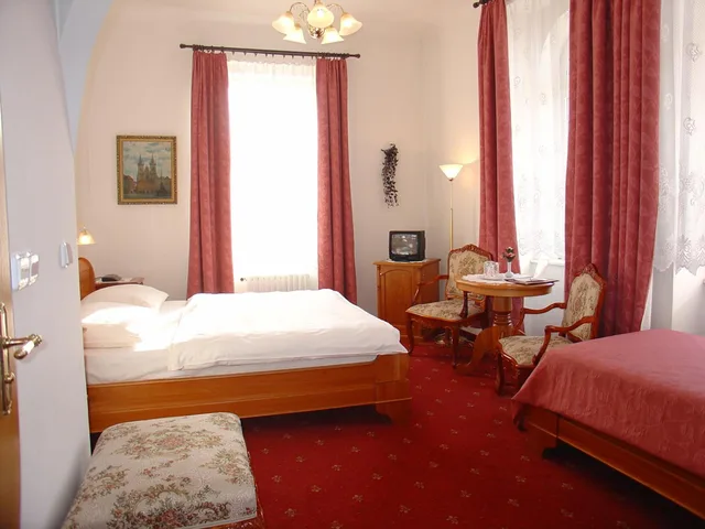 غرفة بسرير مزدوج أو سريرين منفصلين، Hotel Opera Prague 9/10