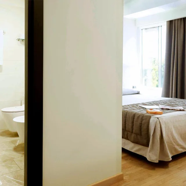 غرفة مفردة بسرير مزدوج، Dama Hotel 3/8