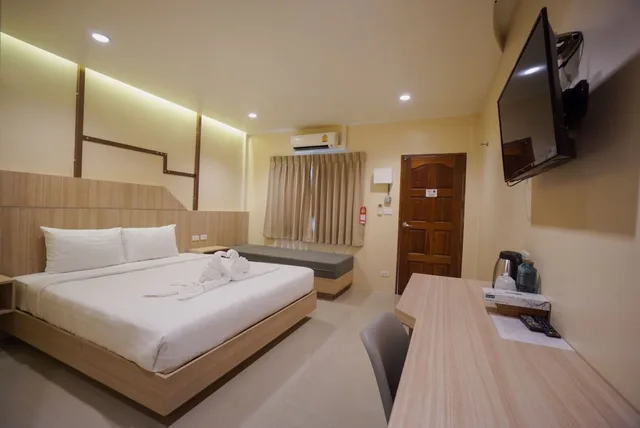 غرفة ديلوكس بسرير كينج، The Way Patong Hotel 6/10