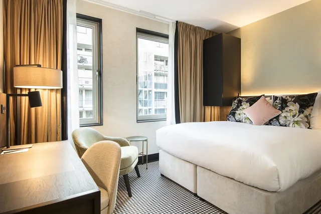 غرفة بسرير كوين، Monet Garden Hotel Amsterdam 1/5