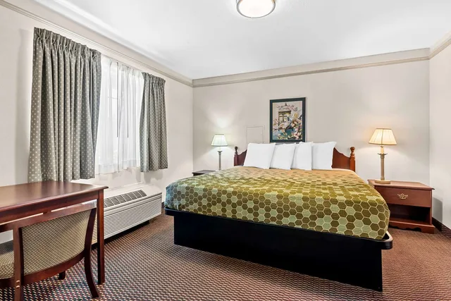 جناح بسريرين كينج مع أريكة، Surestay Hotel By Best Western Castro Valley 1/1
