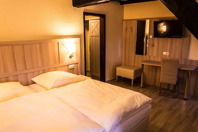 غرفة بسريرين منفصلين، Hotel Landhaus Gut Keuchhof 1/7