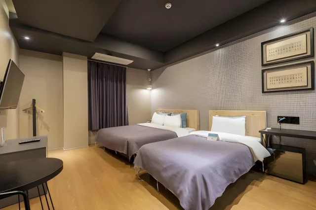 غرفة ديلوكس بسريرين منفصلين، Sorgente Business Hotel 1/1