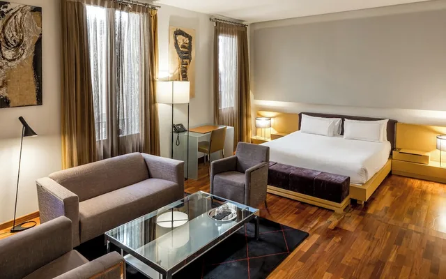 Suite, Twin Beds, Murphy Bed، Mercer Boria Bcn 7/10