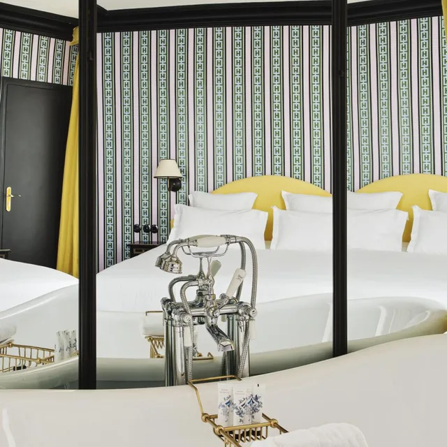جناح سوبيريور، Hotel Les Deux Gares 2/8