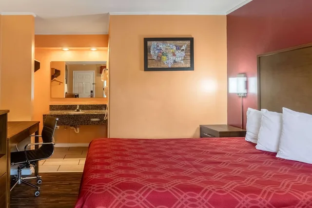 غرفة قياسية بسرير كوين، Econo Lodge Cornersville I-65 2/7