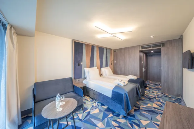 Room, Riverside, Wellton Riverside SPA Hotel 4/10