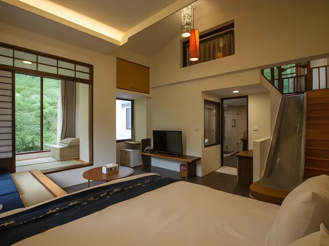 غرفة رباعية، Zhuo Ye Cottage 1/1