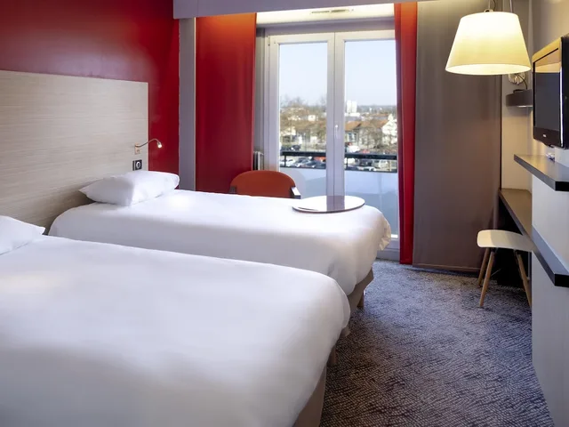 Standard, Twin Beds, Ibis Styles Saint Dizier 3/9