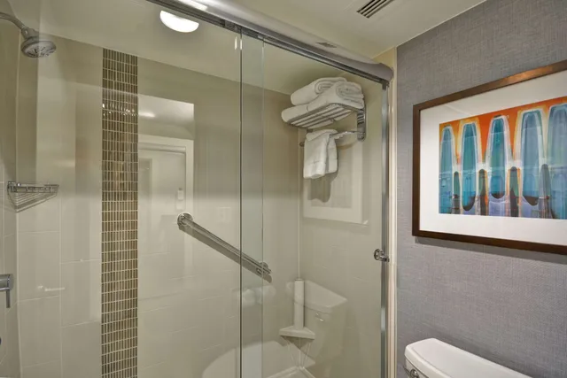غرفة بسرير كينج مع أريكة في طابق مرتفع، Hyatt Place Columbus/Worthington 4/4