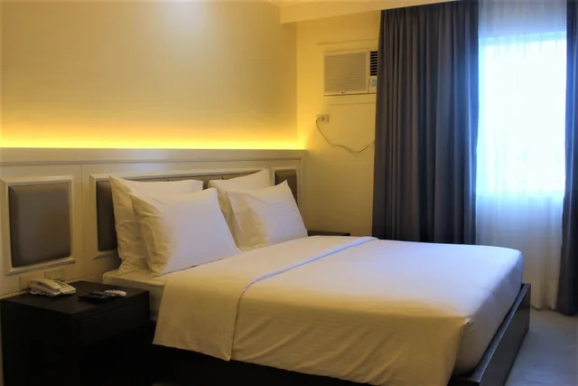 غرفة ديلوكس بسرير كينج، Sotogrande Hotel Iloilo 6/10