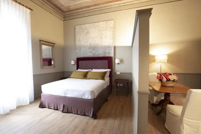 جناح جونيور بسرير كوين وسريرين منفصلين بمطبخ صغير، Hotel Donna Francesca 4/10