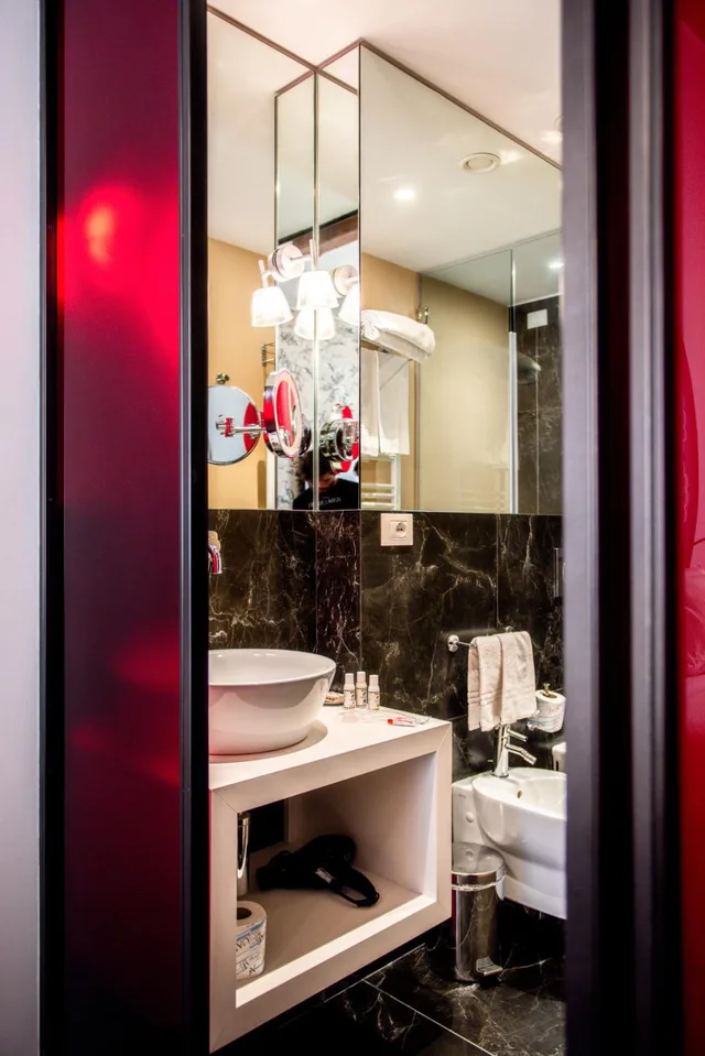 غرفة صغيرة بسرير مزدوج، Boutique Centrale Palace 5/5
