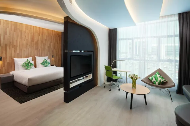 Sky, Premium, King Bed، Al Khoory Sky Garden Hotel 1/7
