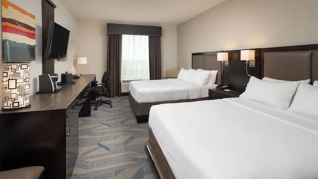 غرفة قياسية بسرير فردي، Holiday Inn & Suites Houston West - Westway Park, an IHG Hotel 2/9
