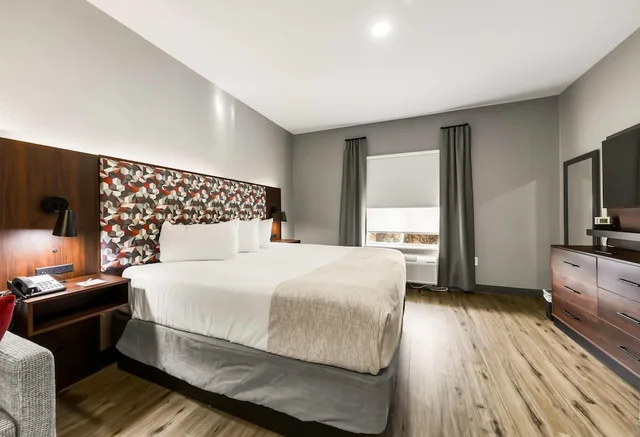 جناح بسرير كوين بغرفة نوم واحدة بمطبخ لذوي الإعاقة، Hawthorn Suites By Wyndham College Station 3/8