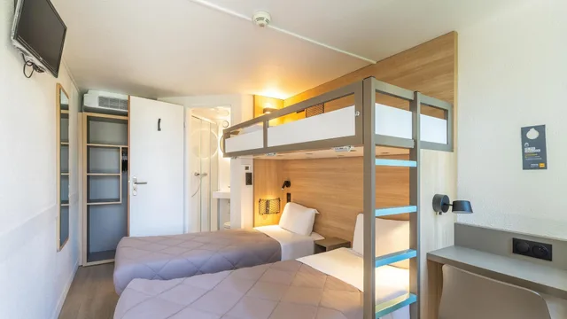 Standard, Multiple Beds، PREMIERE CLASSE BIARRITZ 3/8