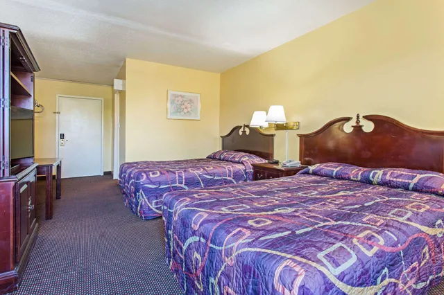 غرفة بسريرين مزدوجين لذوي الإعاقة، Days Inn By Wyndham Manassas Battlefield 3/10