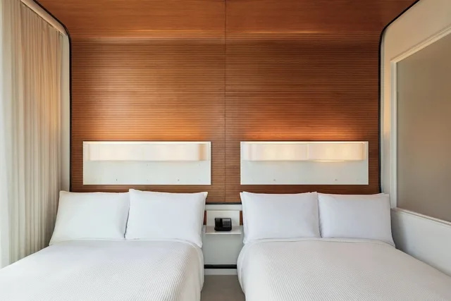 غرفة قياسية بسريرين مزدوجين، The Standard High Line 4/7