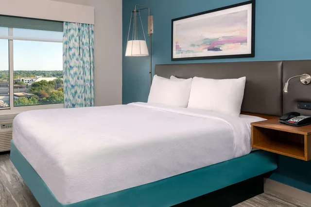 جناح استوديو ديلوكس بسرير كينج، Hilton Garden Inn Charlotte - Uptown 1/2