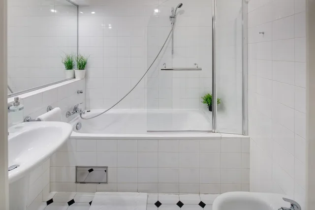شقة بسريرين كوين بغرفتين، OLD TOWN SQUARE APARTMENTS 10/10