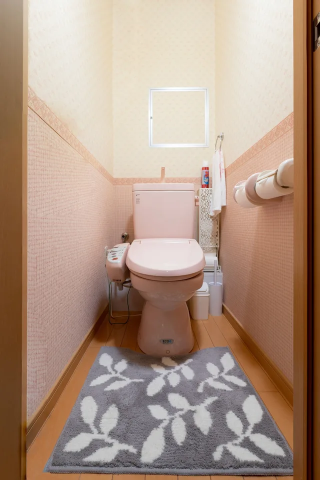 غرفة يابانية بفرشتي فوتون بحمام مشترك، ABC Guest House 2/3