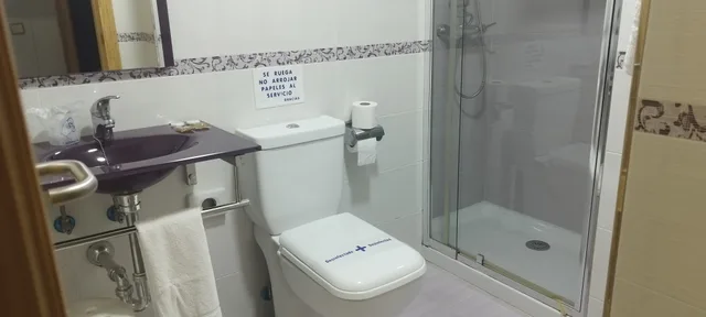 Semi Basement, Economy, Basement, Double Bed، Hotel Miraya 10/10