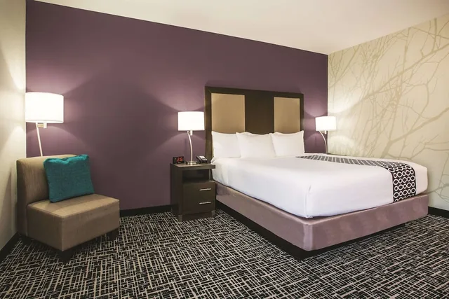 جناح بسرير كينج بإطلالة على الجبل، La Quinta Inn & Suites By Wyndham La Verkin-Gateway To Zion 1/9