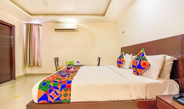 غرفة ديلوكس بسرير مزدوج، Hotel Heritage Heights 1/3