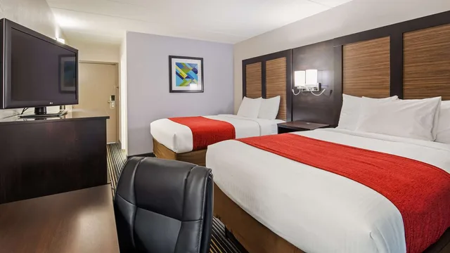 Room, 2 Double Beds, Florence Inn 2/4