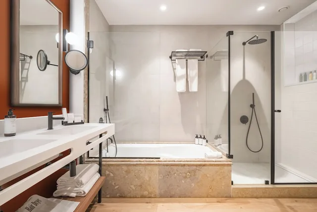 Preferred Club, Suite, Twin Beds, Ocean View, Sofa, Hyatt Ziva Madeira 3/5