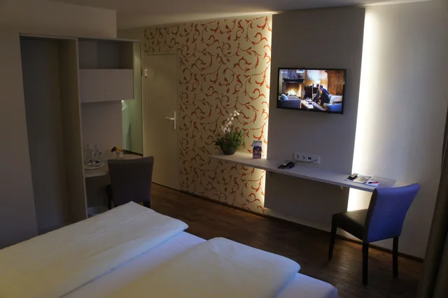 غرفة بسريرين مزدوجين، Stadthotel Engel 4/10