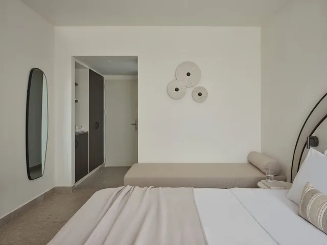 Room, Triple, Twin Beds, Inland View، Atlantica Thalassa Hotel 3/10