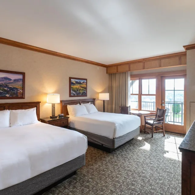 غرفة ديلوكس بسرير كوين، Crowne Plaza Lake Placid 1/1