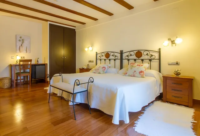 غرفة تقليدية بسريرين منفصلين بشرفة، Hotel Tossal d'Altea 3/8