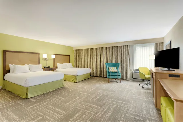 غرفة بسريرين كوين لذوي الإعاقة، Hampton Inn Pawley's Island 2/3