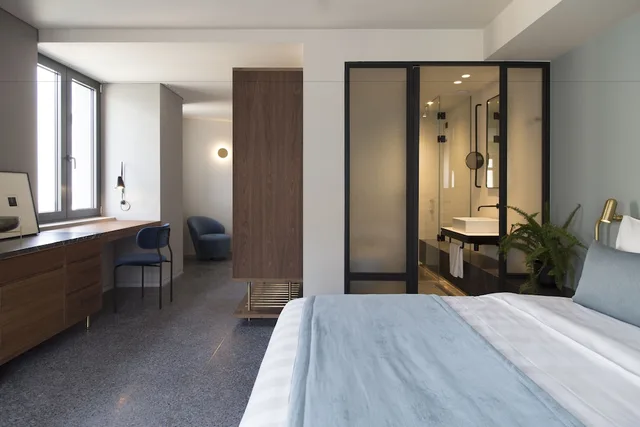 جناح جونيور بسرير كينج، Perianth Hotel 1/7