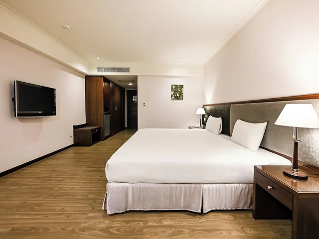 Superior, Suite, Queen Bed, CHECK inn Taipei Neihu 1/10