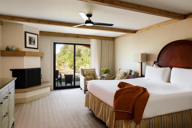 Room, King Bed, Vineyard View، Napa Valley Lodge 1/2