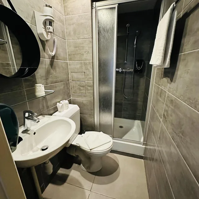 غرفة قياسية، Hotel Du Maine 4/9
