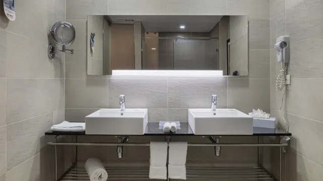 جناح بسرير كينج مع دخول الصالة، Holiday Inn Santo Domingo 7/7