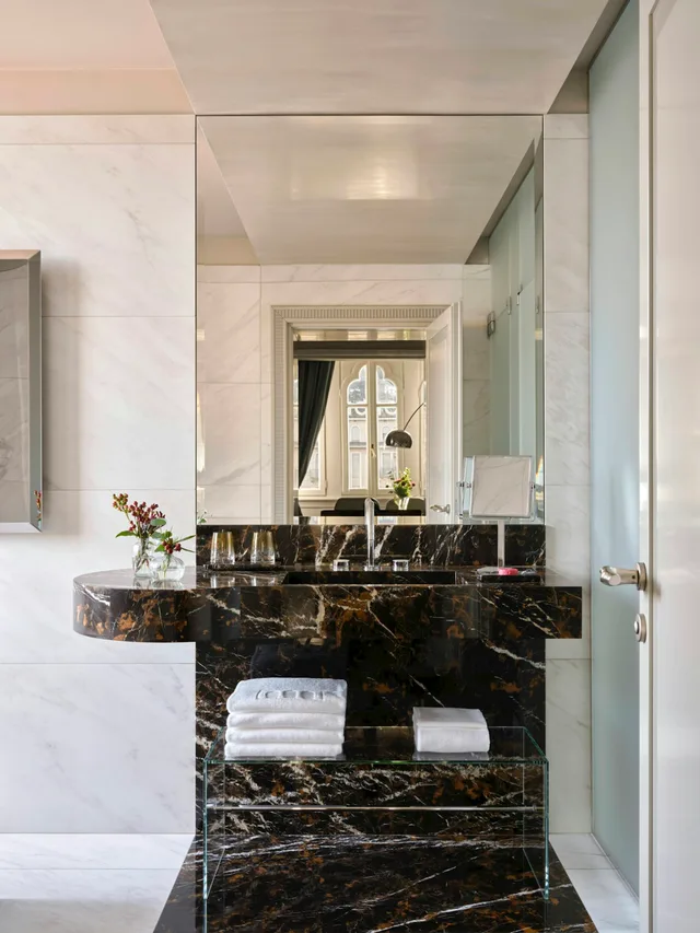 جناح جونيور ركني، Palazzo Venezia 3/3