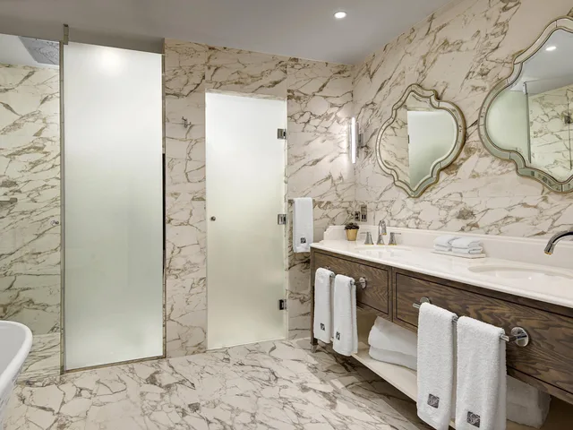 جناح فاخر بسرير مزدوج، Fairmont Windsor Park 3/4