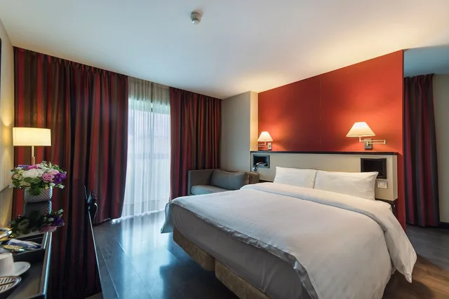 غرفة قياسية، Ch Bucharest 3/5