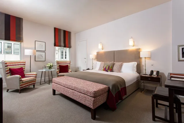 غرفة تنفيذية بسرير كينج، Browns Hotel, a Rocco Forte Hotel 2/5