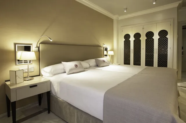 Junior Suite, King Bed, Vincci Albayzin Hotel 9/10
