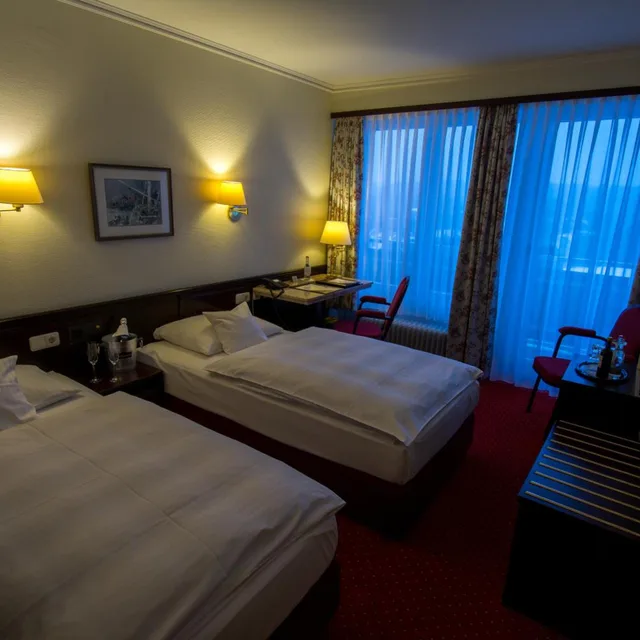 غرفة قياسية بسرير كينج، Sachsenwald Hotel Reinbek 2/7