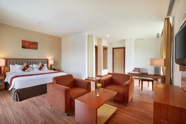 غرفة تنفيذية كلوب، SWISS-BELHOTEL MALEOSAN MANADO 1/10