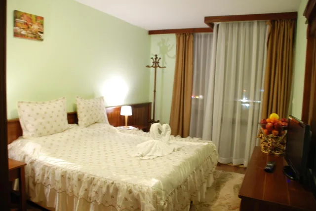One-bedroom Apart (1+1)، Hotel Elegant Lux 4/10